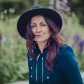 Evijas Brantas izstādes "Radošās meditācijas" atklāšana